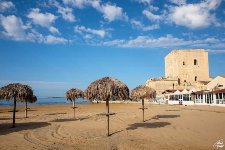 A Pozzallo Vicino Al Mare Exterior foto