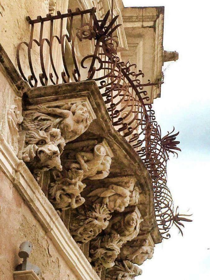 A Pozzallo Vicino Al Mare Exterior foto